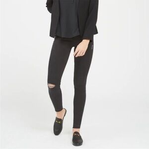 SPANX Distressed Ankle Skinny Jeans Vintage Black Size Medium High Waisted